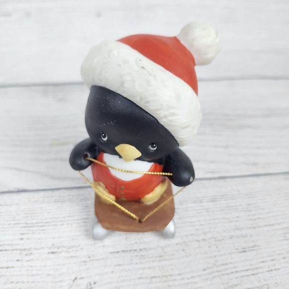 1985 Cute n Cool Penguin on Sled Figurine Morehead Enesco Winter Christmas Decor - Picture 1 of 6